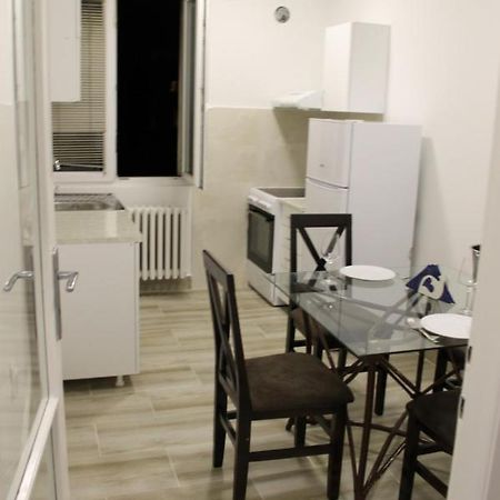 Apartment 51 - Bright, Spacious, Lux 1 Bedroom In The City Center - Stari Grad 贝尔格莱德 外观 照片